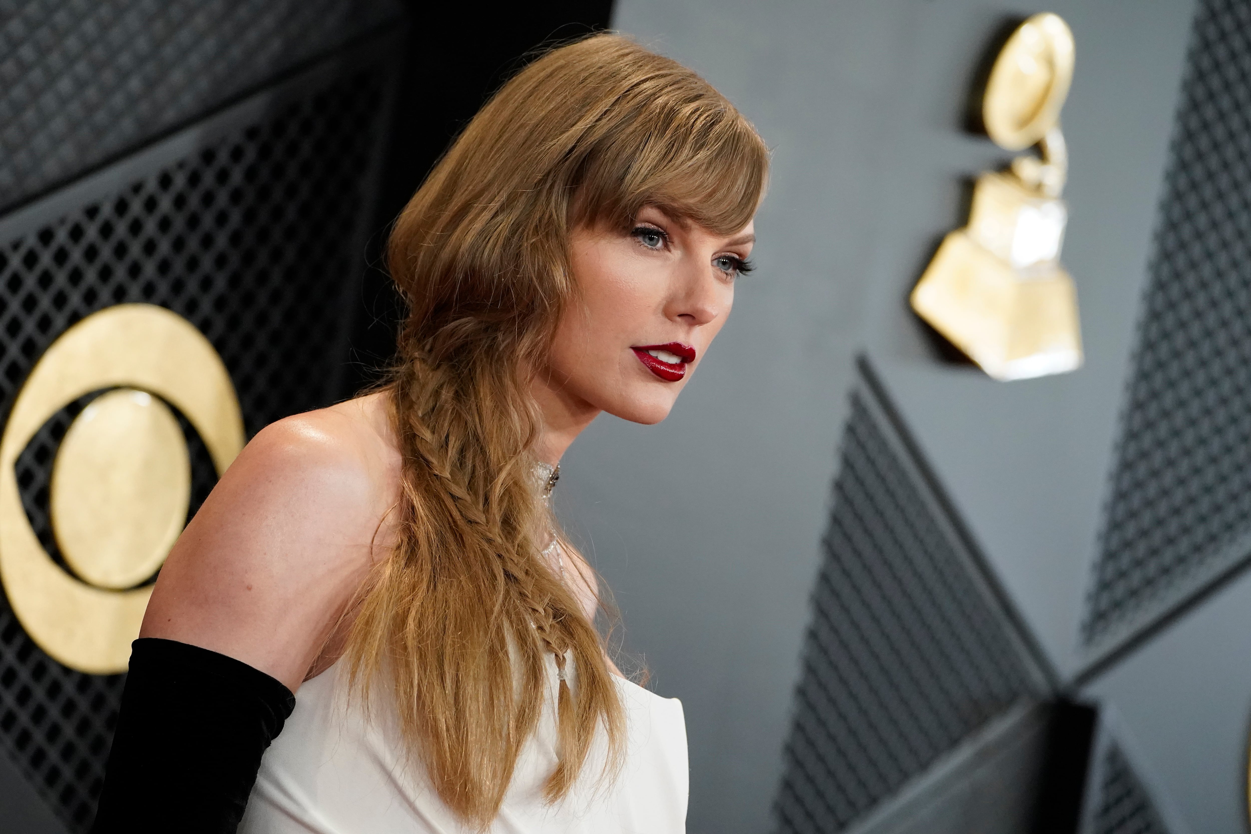 Taylor Swift en los Grammy 2024