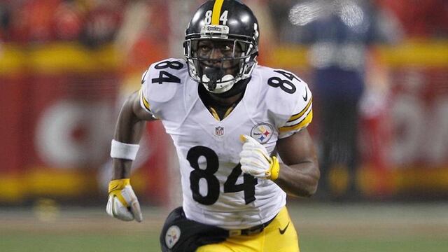 Antonio Brown renovó con Pittsburgh durante 4 campañas