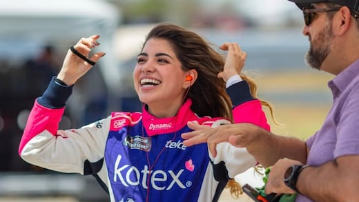 ¿Quién es Regina Sirvent, piloto mexicana en el podio de NASCAR México? Protagoniza nuevo comercial de Nintendo Switch