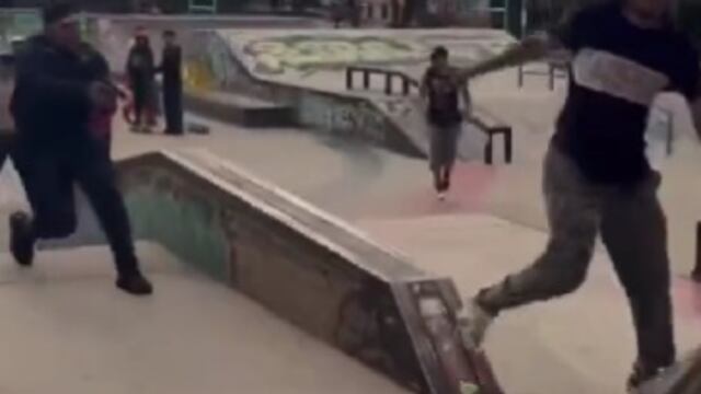 ¿Qué pasó en Parque Lira? Policías de CDMX apuntaron con sus armas a skaters