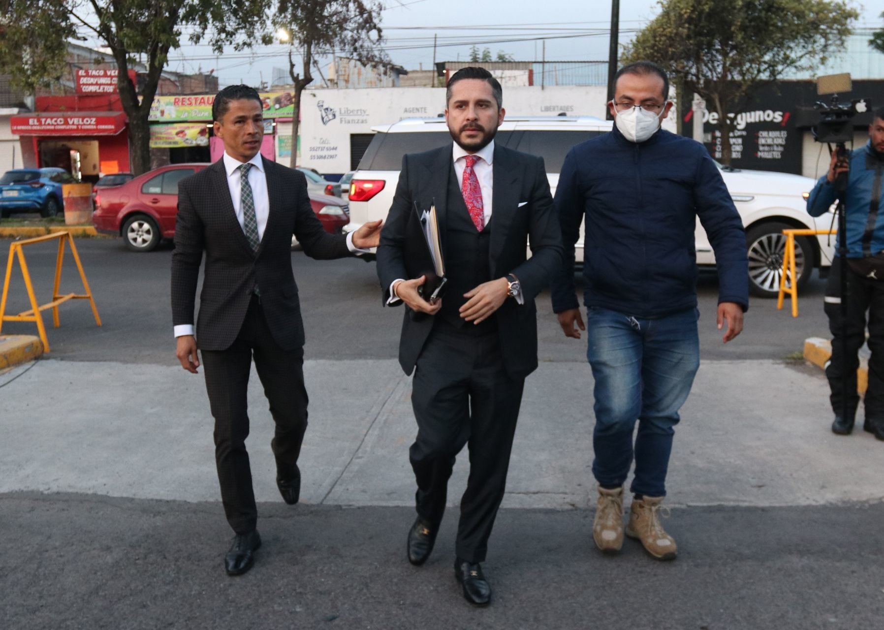 Antonio López, abogado de Jesús Murillo Karam