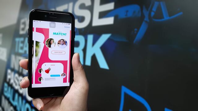 Tinder comparte información con terceros.