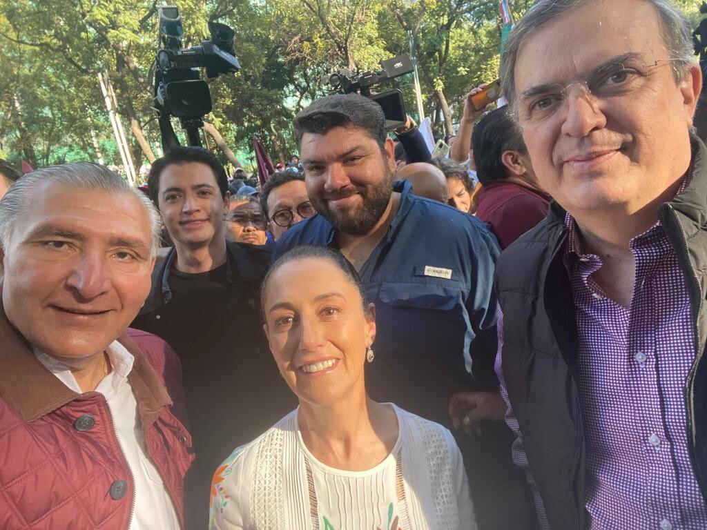 Claudia Sheinbaum, Marcelo Ebrard y Adán Augusto López en la marcha de AMLO