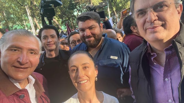 Claudia Sheinbaum, Marcelo Ebrard y Adán Augusto López en la marcha de AMLO