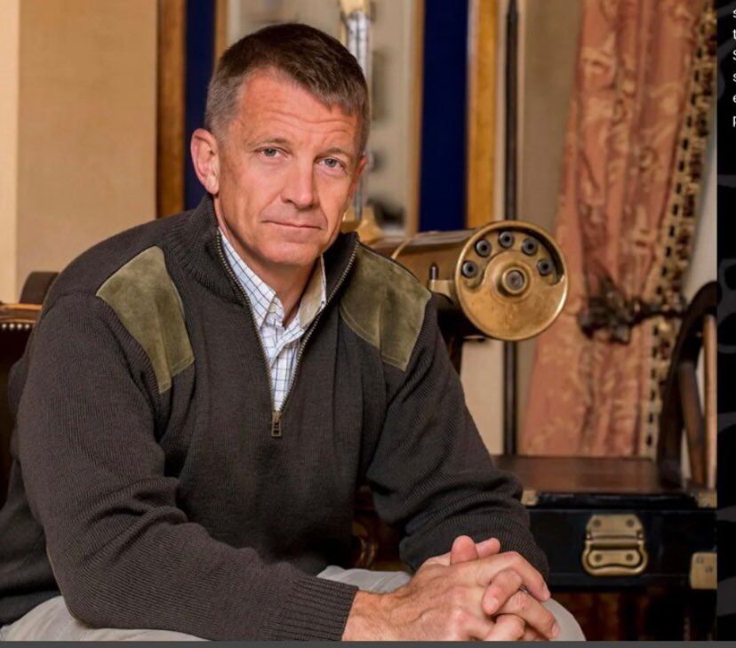 Erik Prince busca privatizar deportaciones en Estados Unidos