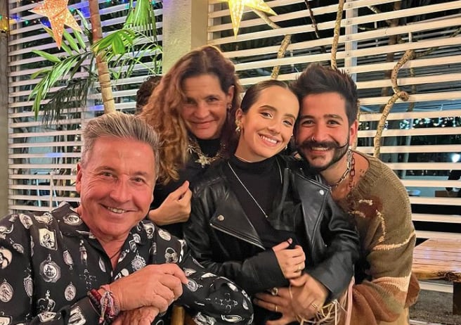 Ricardo Montaner y familia