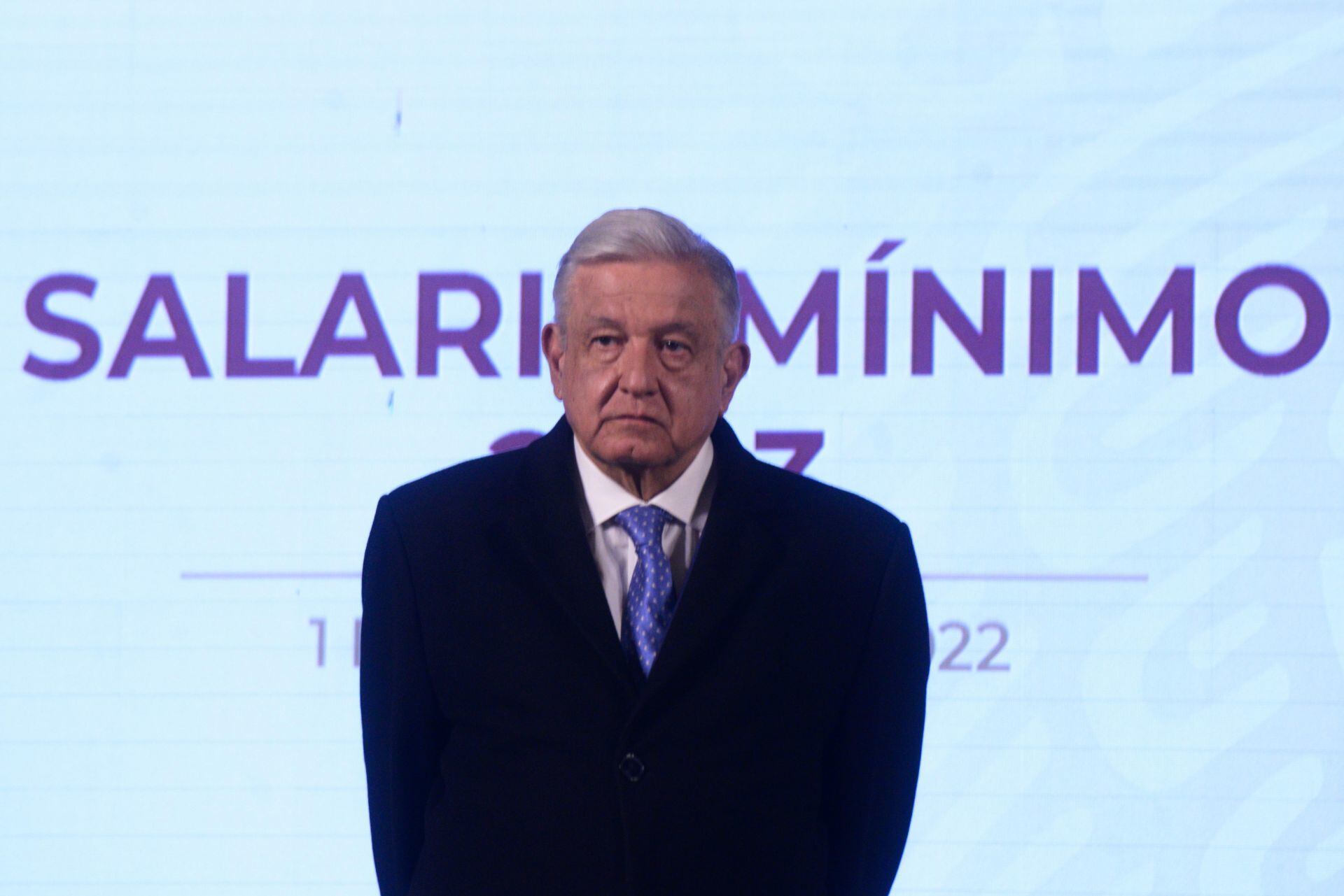 Andrés Manuel López Obrador anunció el aumento al salario mínimo