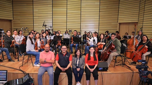 Lorena Cuéllar reconoce talento juvenil en nueva versión del Himno a Tlaxcala