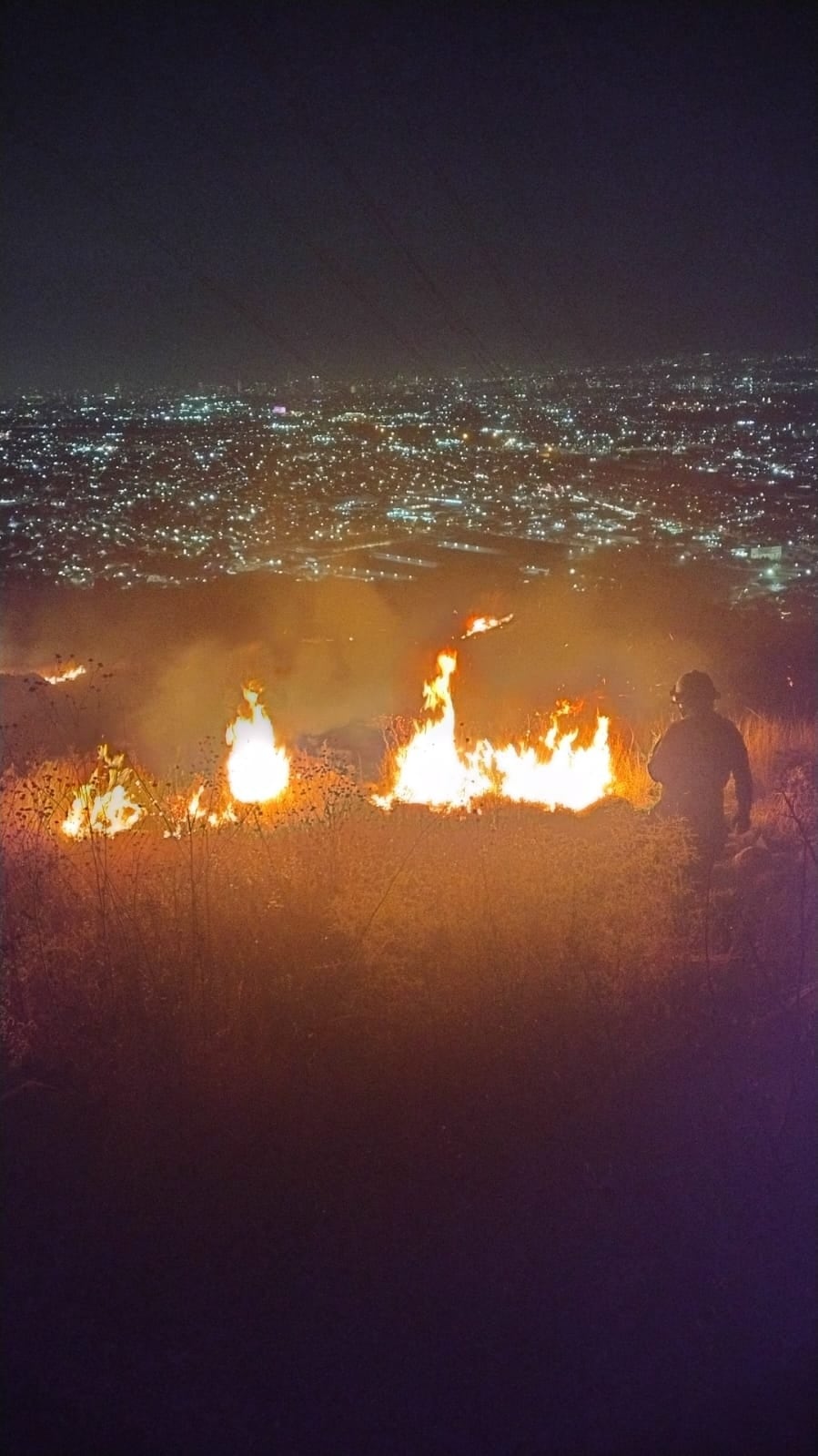 Incendio en Jardines del Recuerdo