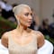 Met Gala 2022: Kim Kardashian lleva el vestido original que Marilyn Monroe usó para cantarle a John F. Kennedy