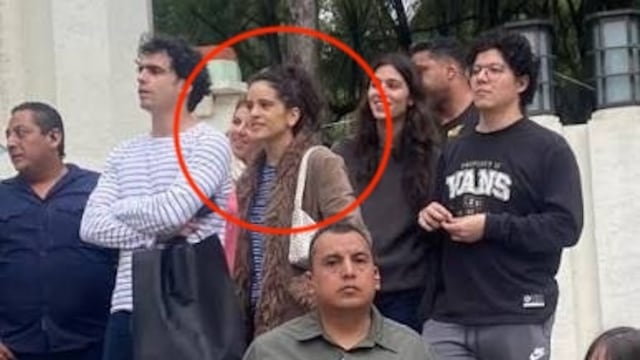 Rosalía es captada en CDMX en una "batalla de farmear aura"