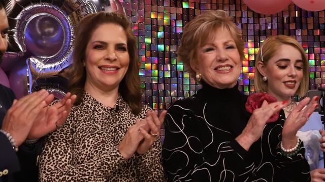 Ana María Alvarado en el festejo de Maxine Woodside con sus 33 años al aire.