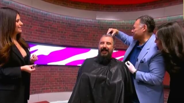 Álvaro Morales cumple apuesta y se rapa en pleno programa por culpa del Real Madrid