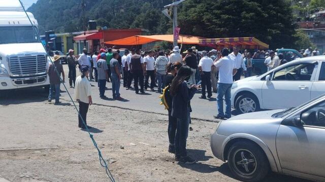 Bloqueo en la carretera Tenancingo-Toluca