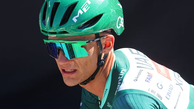 Isaac Del Toro se mantiene en la pelea del Tour de Francia 2026