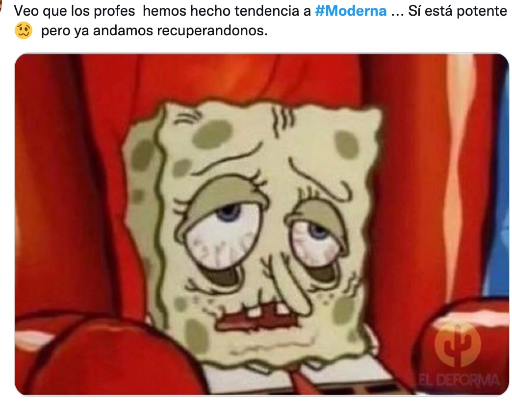 Memes de la vacuna Moderna a maestros