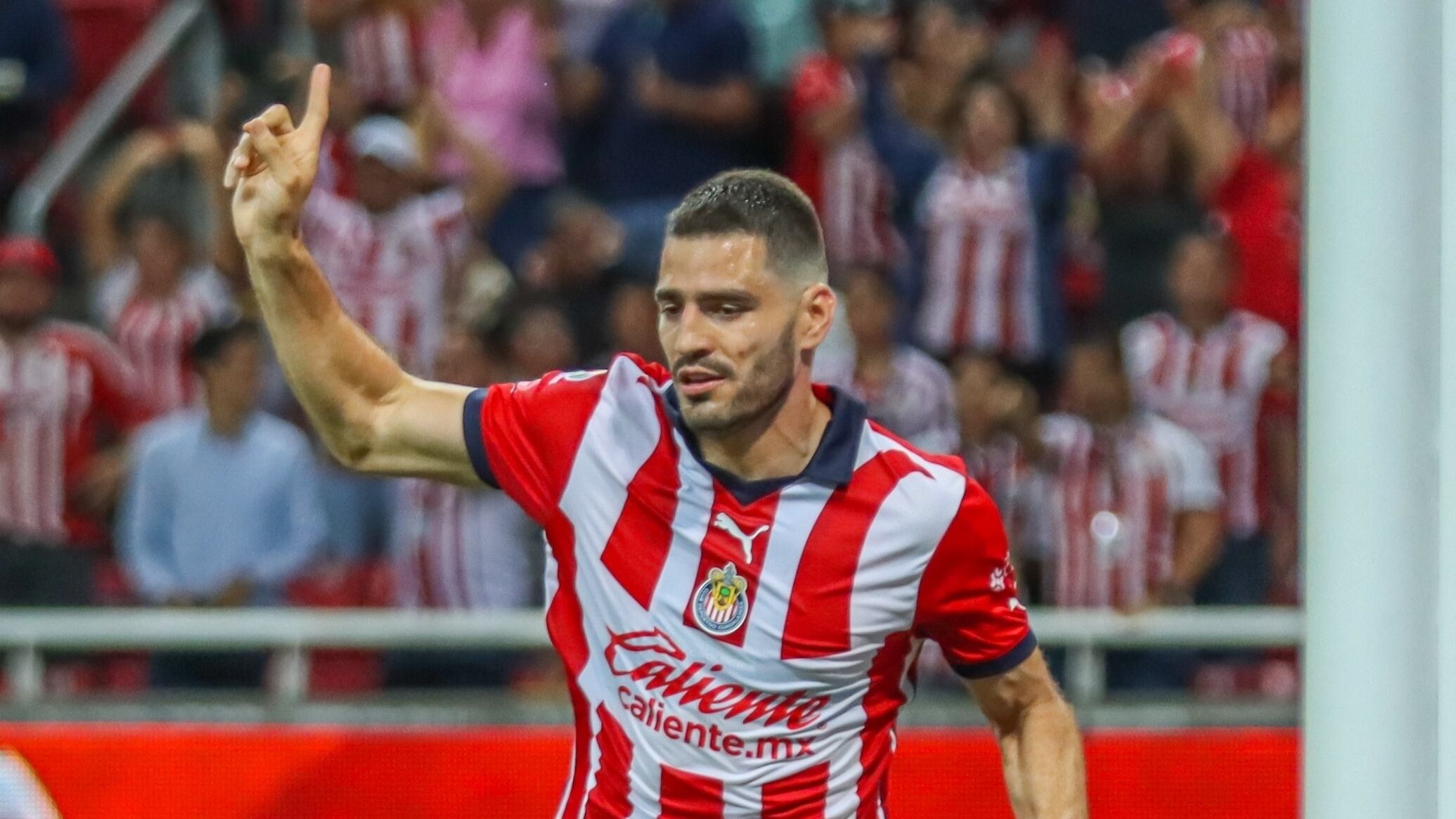 Club Chivas.