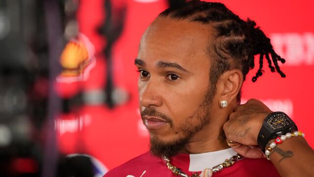 Lewis Hamilton anuncia muerte de Roscoe en redes sociales: "Tuve que tomar la decisión más difícil de mi vida".