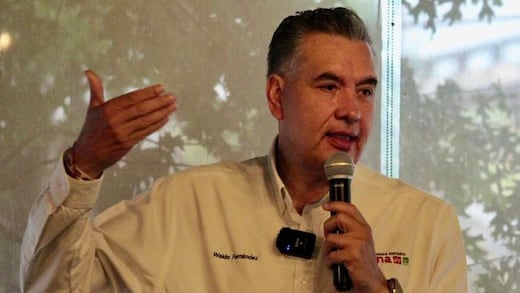 Waldo Fernández confía en que Clara Luz Flores hará regresar a Morena a Nuevo León