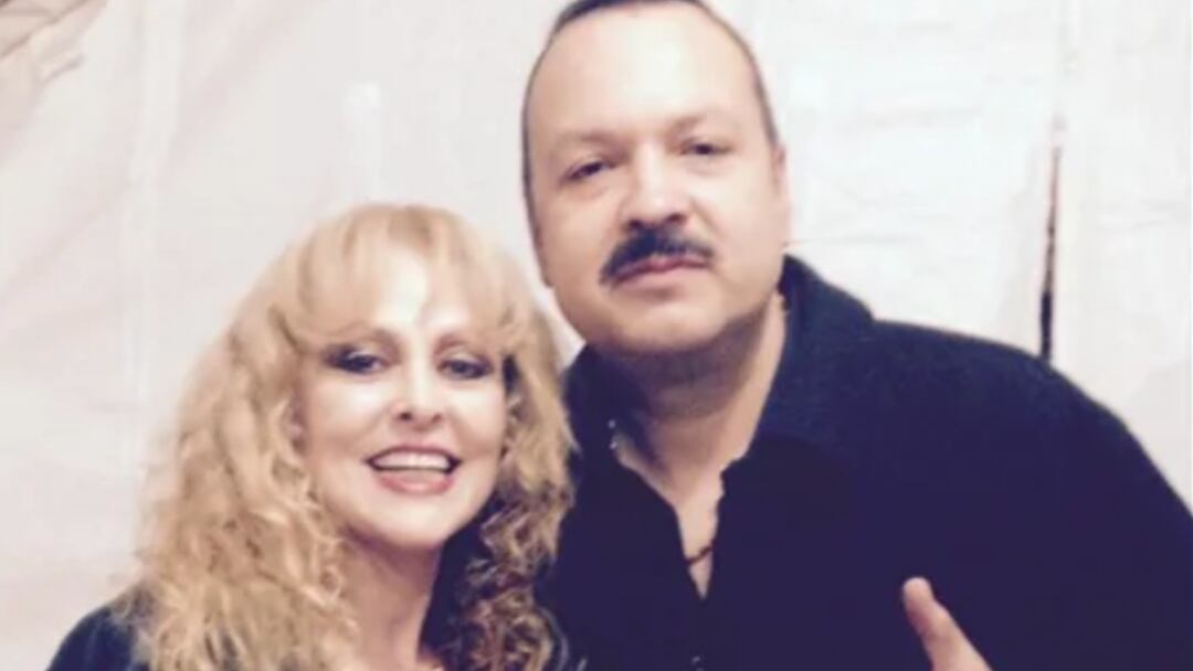 Marcela Rubiales Defiende a Pepe Aguilar tras Comentarios de Emiliano: 