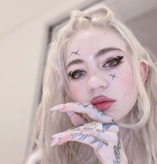 Grimes, pareja de Elon Musk