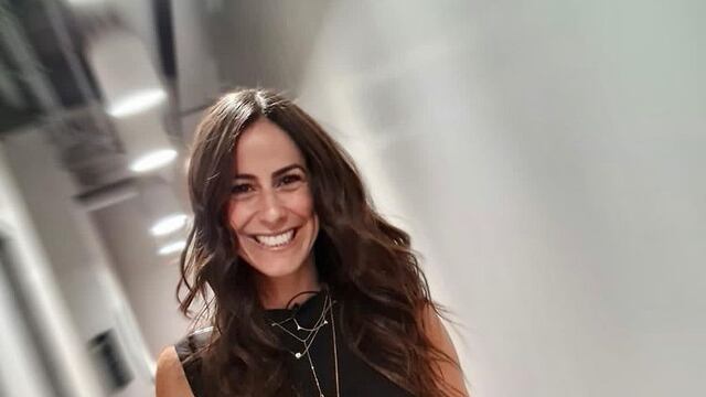 Paulina Mercado, conductora.