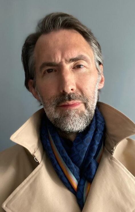 Ian White, actor conocido por interpretar gigantes en el cine y la televisión