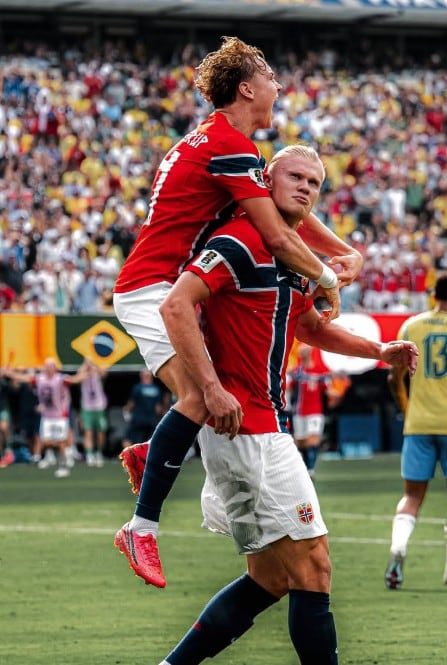 Andreas Schjelderup, la joya noruega que juega en Benfica