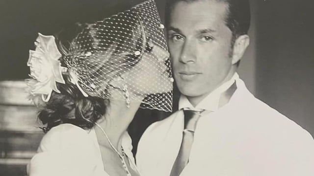 Issabela Camil y Sergio Mayer el día de su boda