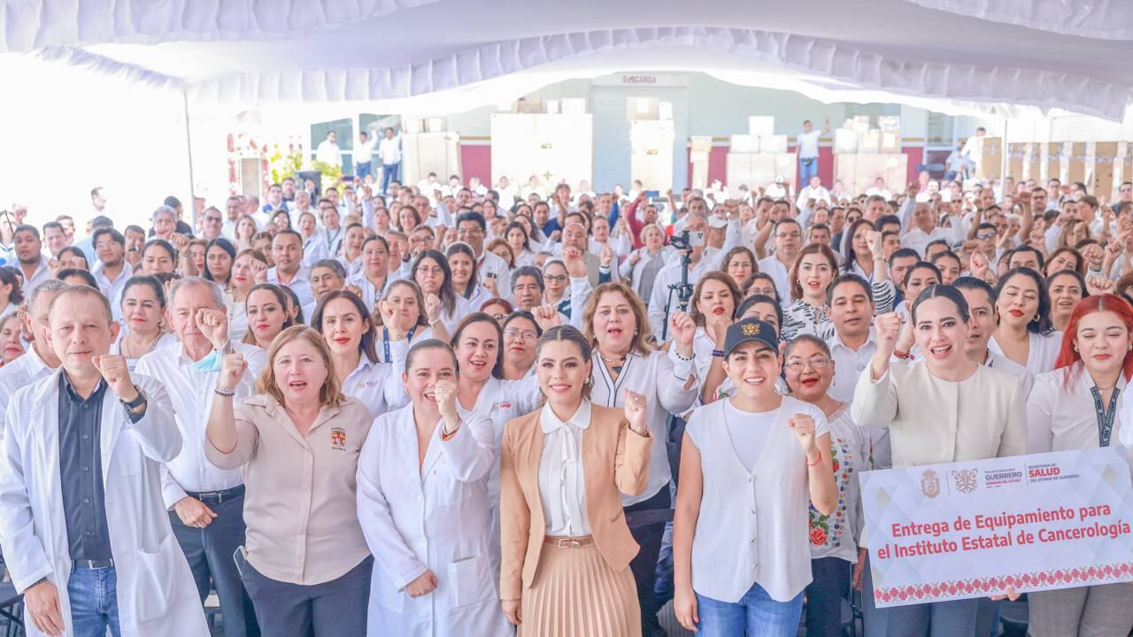 Evelyn Salgado entregó equipo médico al IECan y a la nueva Unidad de Quemados de Chilpancingo