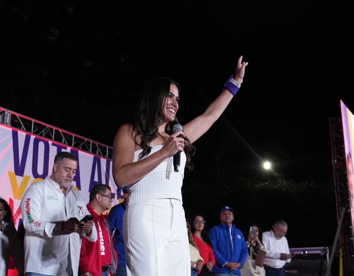 Alessandra Rojo de la Vega