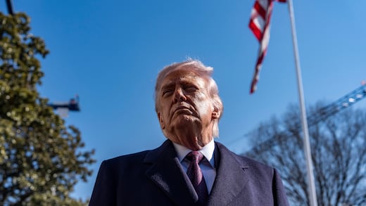 “He accedido a hablar”: Trump abre puerta a diálogo con Irán