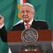 AMLO reconoce que faltan medicamentos para el cáncer