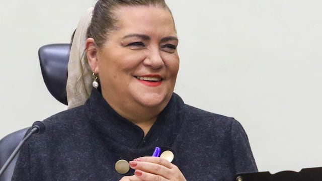 Sesión del INE presidida por Guadalupe Taddei Zavala