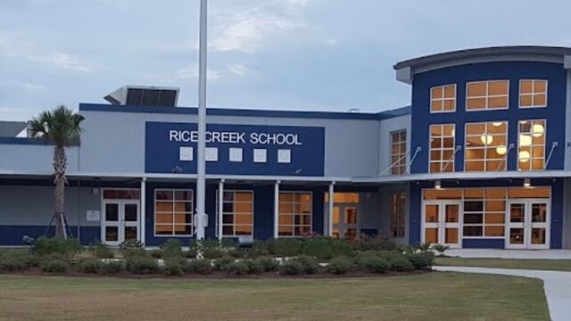 Rice Creek, escuela.