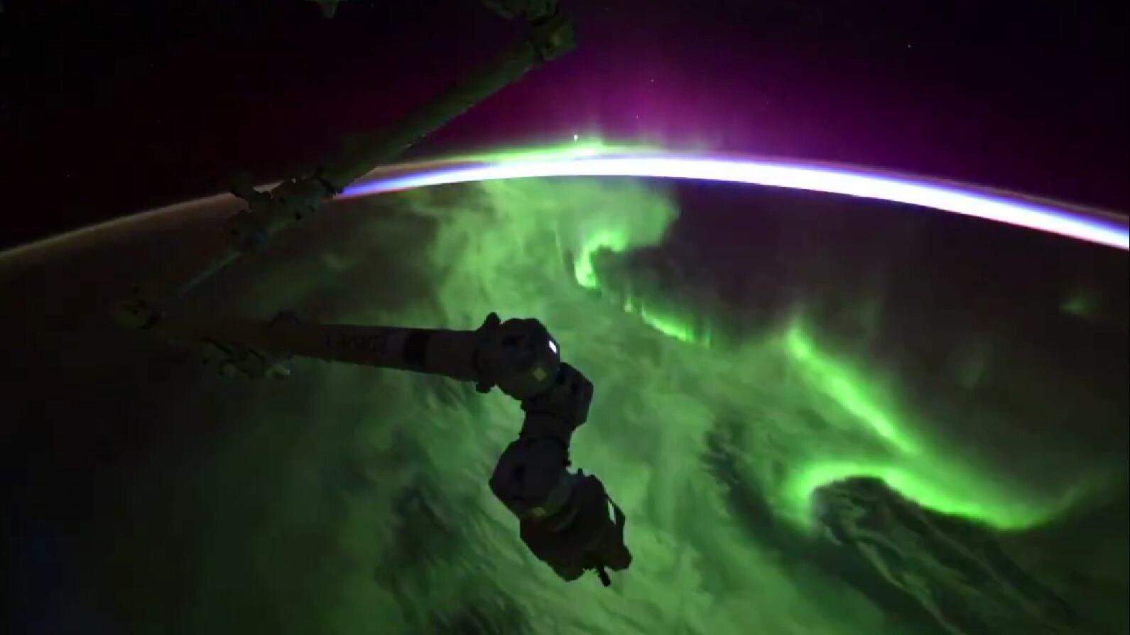 VIDEO: Aurora boreal desde el espacio fue grabada por un astronauta y el resultado es espectacular