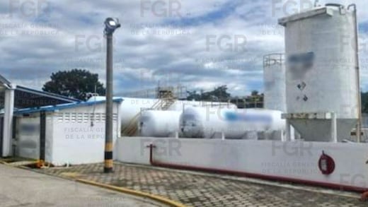 FGR investiga huachicol en Minatitlán: aseguraron más de 82 mil litros