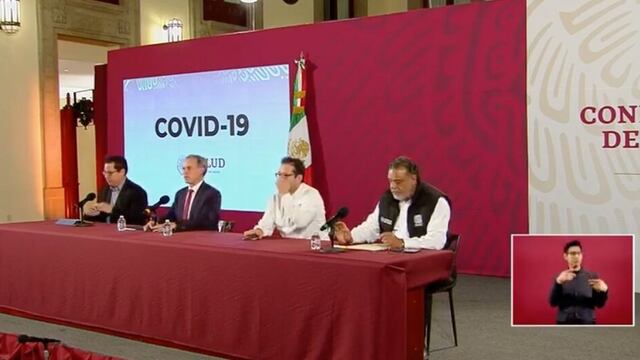 Conferencia en Palacio Nacional.