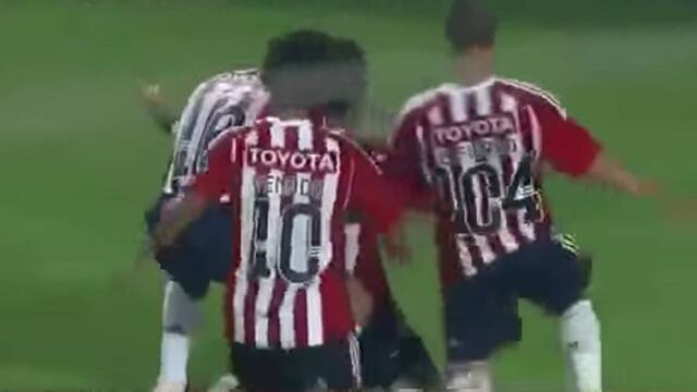 Chivas tuvo mágica actuación en Miami.