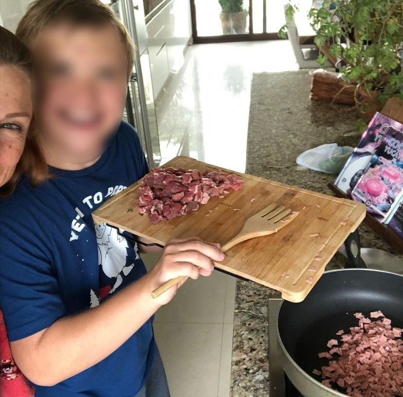 Luciano, Lety Calderón