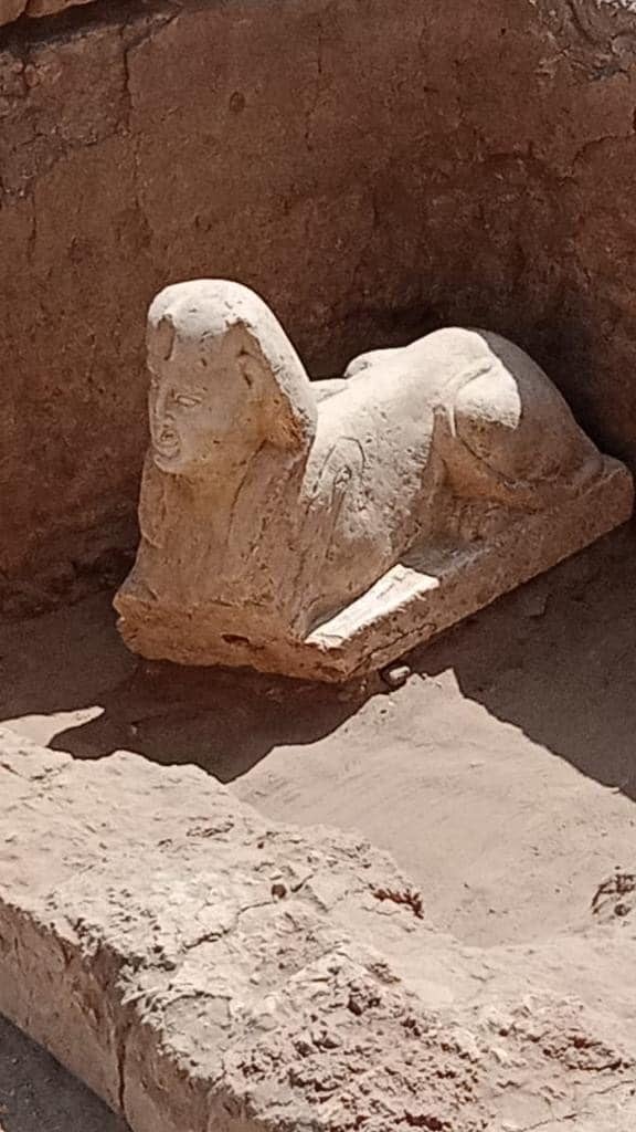 Esfinge descubierta en Egipto