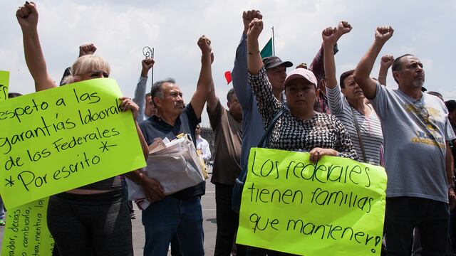 Policías federales palacio nacional