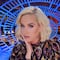 Katy Perry se disfraza de papel de baño para invitar a ver American Idol 2020