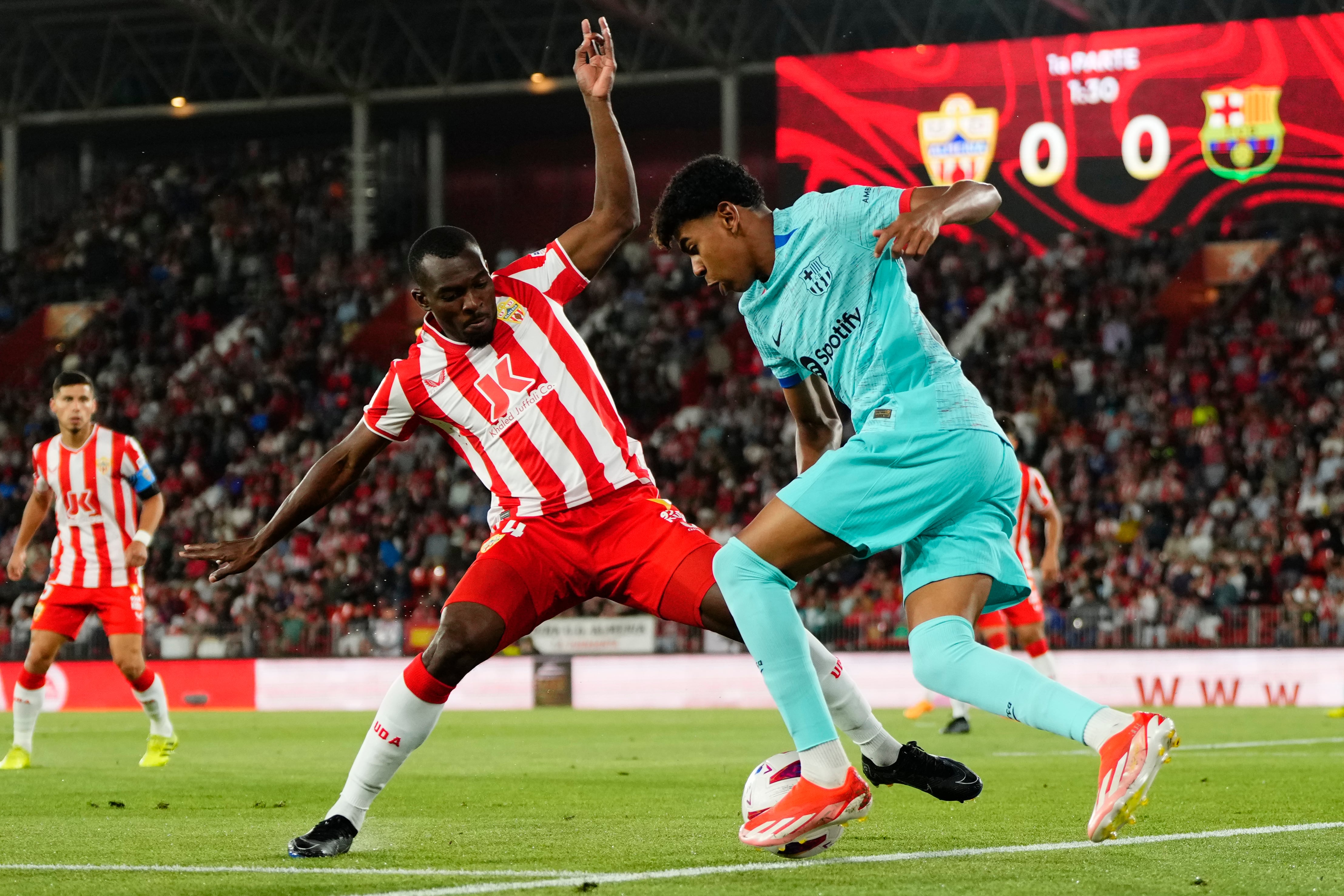 Lamine Yamal en el FC Barcelona vs Almería.