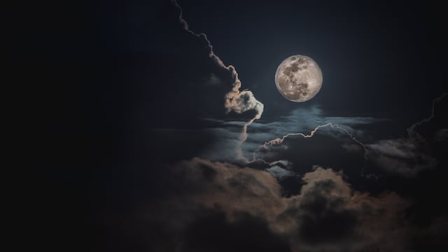 La Luna Llena en Aries afectará así a los signos zodiacales