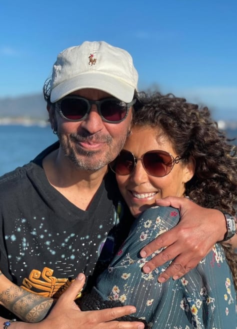 Memo del Bosque junto a Vica Andrade