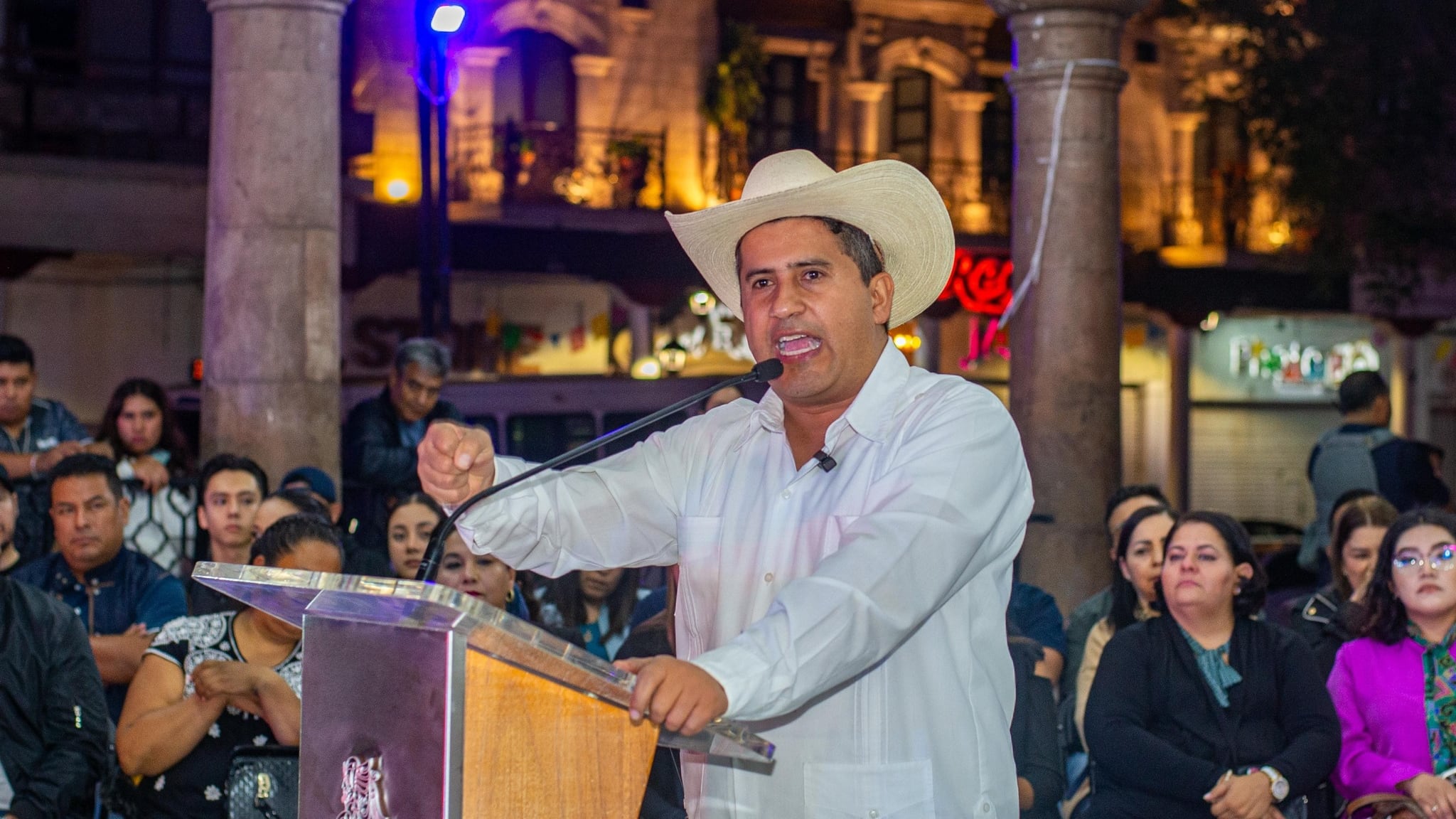 Abatir a todos los delincuentes: la fuerte orden que dio el alcalde de Uruapan a sus policías municipales tras este crimen