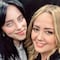 Andrea Legarreta es la envidia de todos por esta foto con Billie Eilish; ninguna se mojó por la lluvia