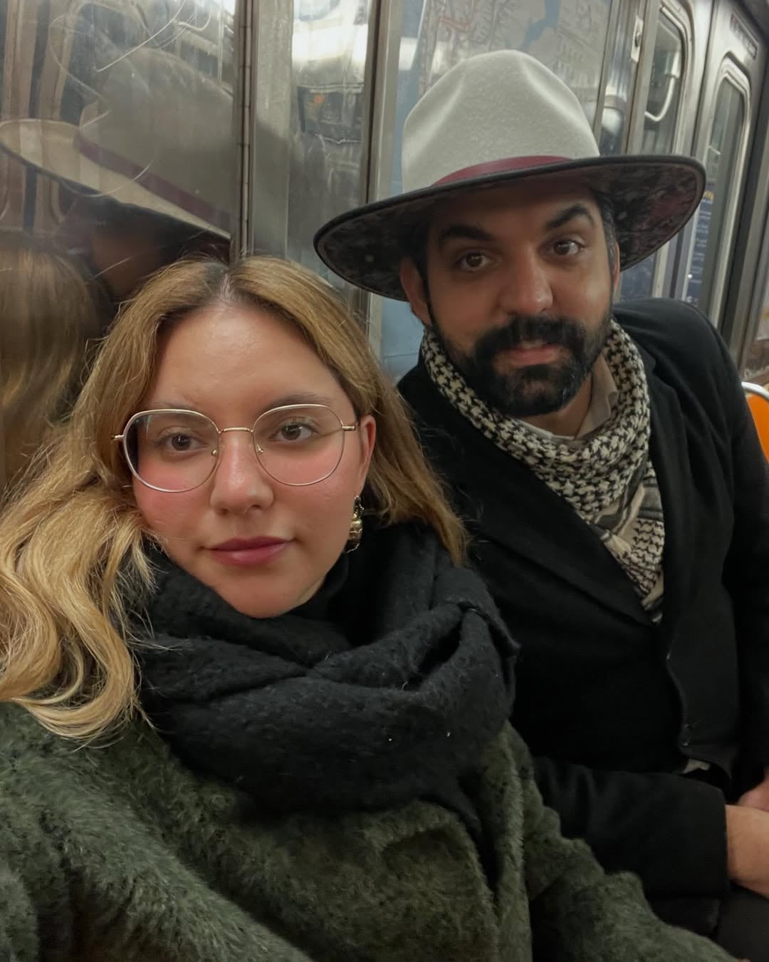 Antonio Attolini anuncia que se casa con Gabriela Díaz Salinas