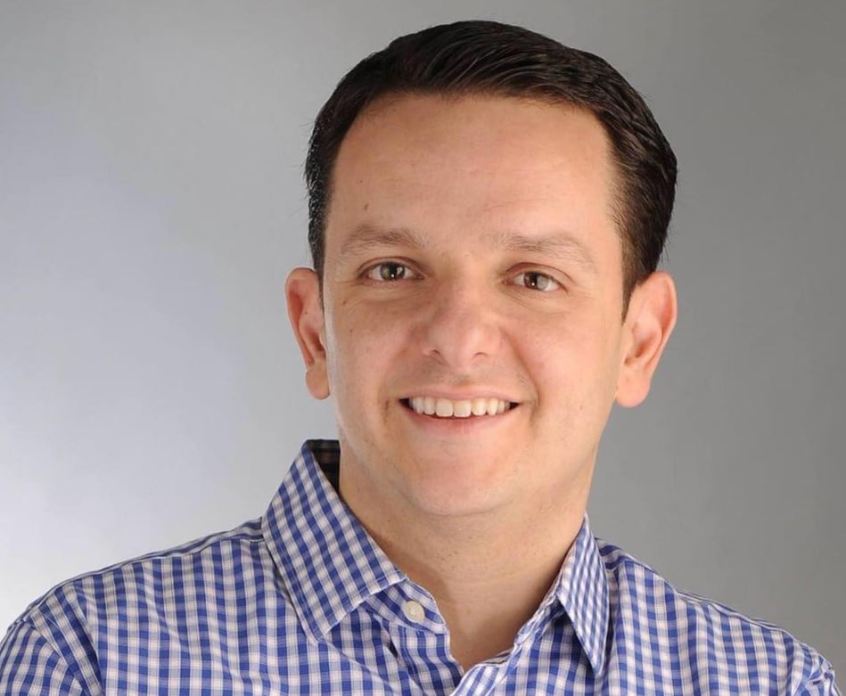 Carlos Torres, esposo de Marina del Pilar